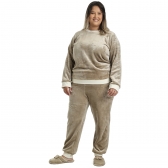 Pijama Plus Size em Pelúcia Lisa - Bege