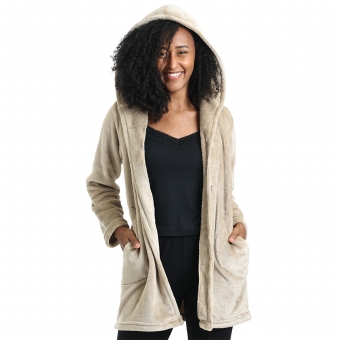 Casaco de Pelúcia com Capuz