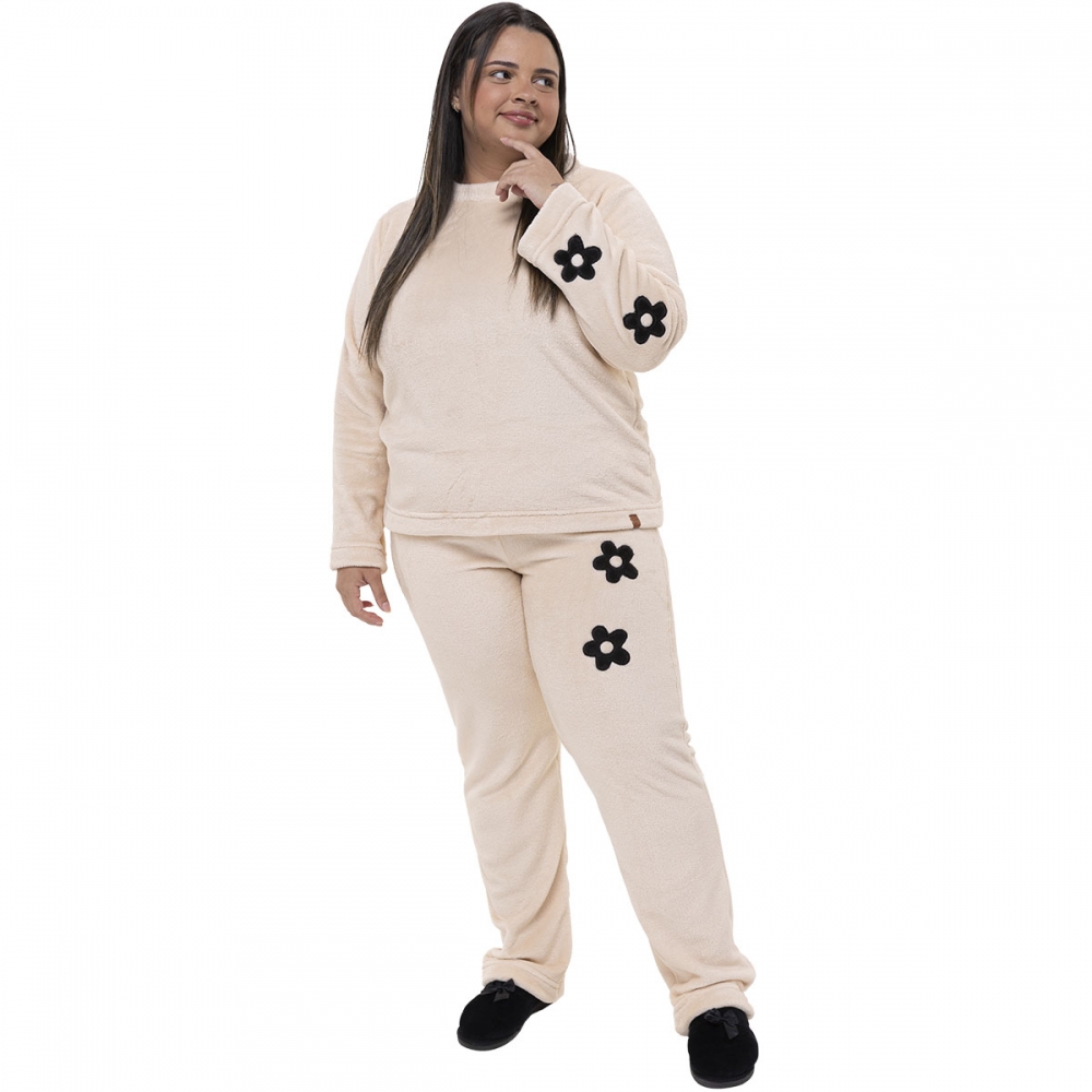 Pijama Inverno Fleece Peluciado com Bordado de Flores - PLUS - Pérola