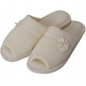 Pantufa Feminina em Malha de Algodão Levite Puff - Marfim
