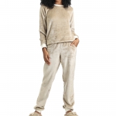 Pijama em Pelúcia Lisa - Bege