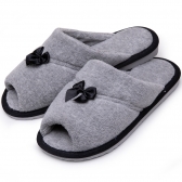 Pantufa Aberta em Atoalhado com Laço de Cetim - Preto